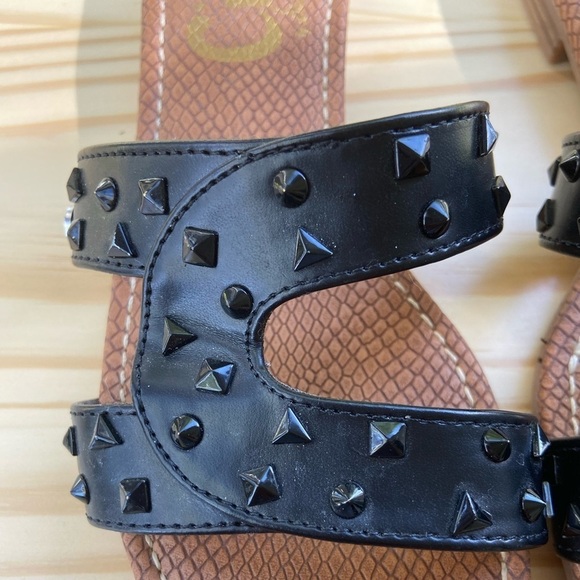 ✨2/$20✨ Sam Edelman Black Slip on Slide Sandals  Black with Studs Size 6.5 - Picture 5 of 8